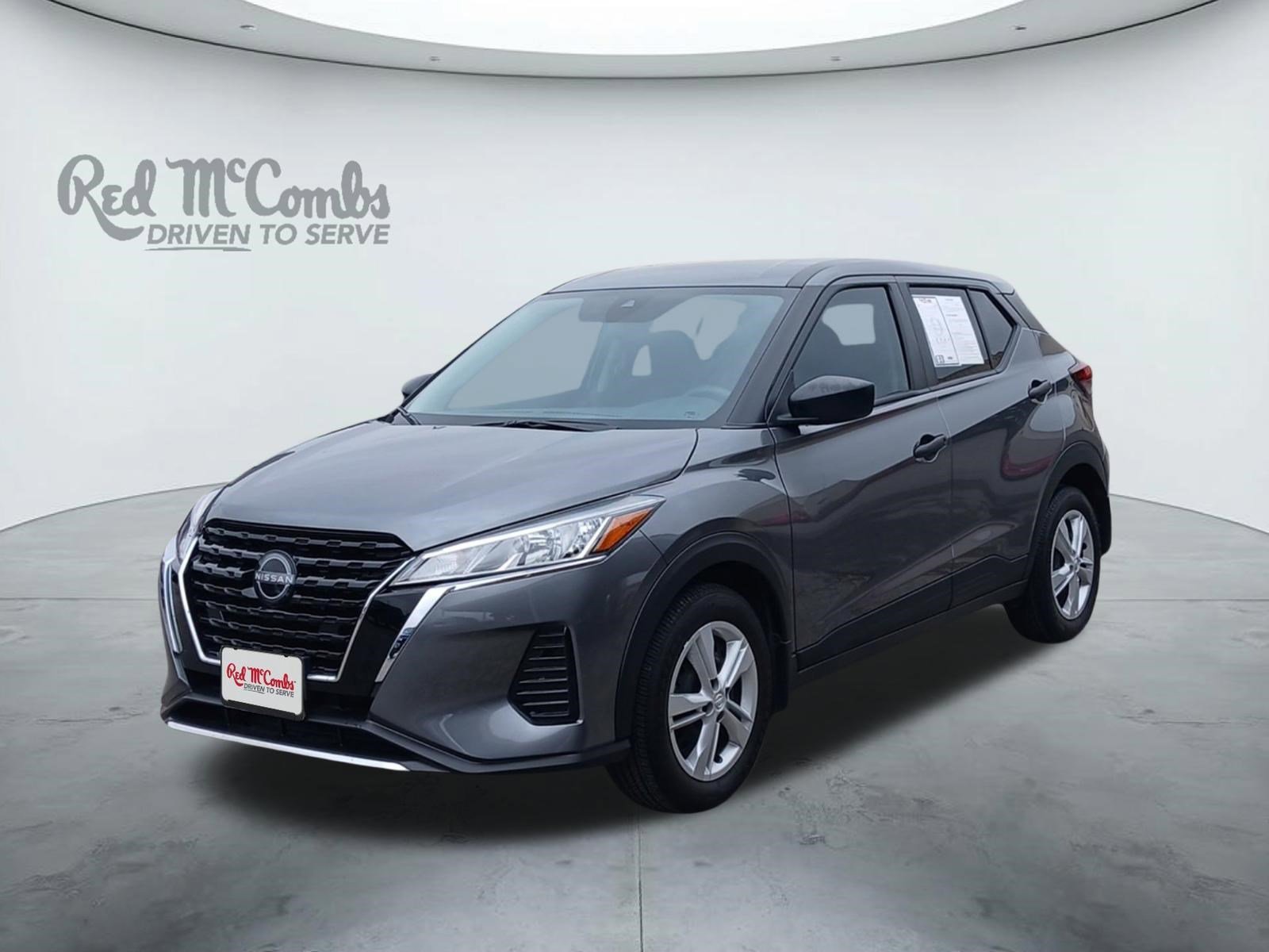 Used 2024 Nissan Kicks S image 1