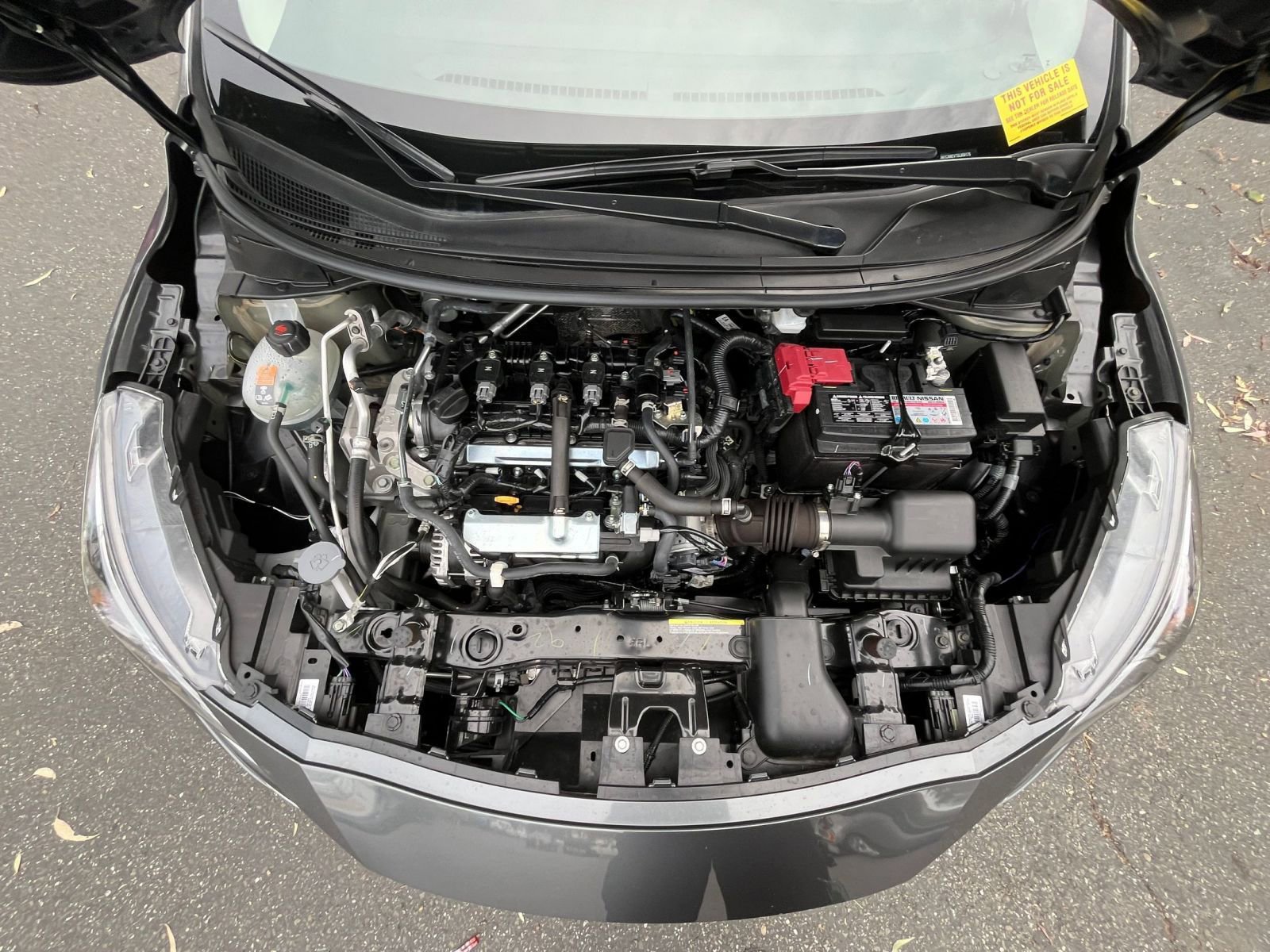 Used 2025 Nissan Versa SV image 30