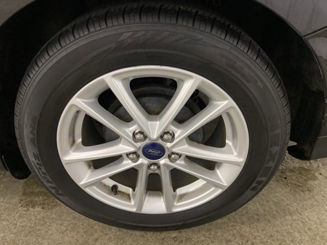 Used 2016 Ford Focus SE FWD image 9