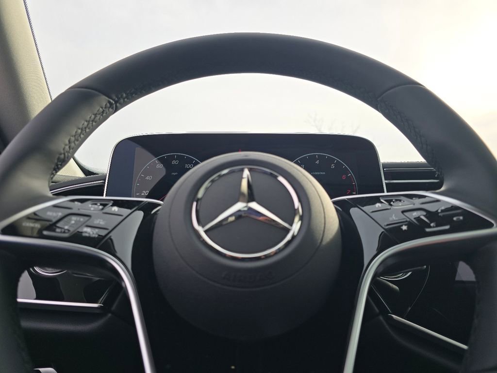 New 2026 Mercedes-Benz E 450 4MATIC Sedan image 28