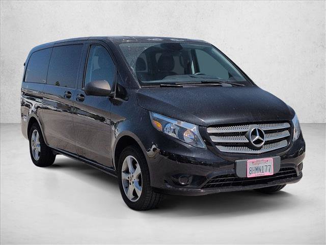 Used 2019 Mercedes-Benz Metris Passenger image 3