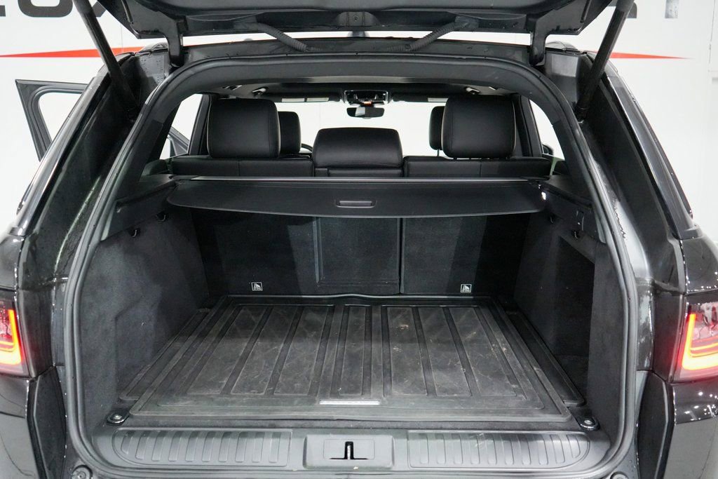 Used 2017 Land Rover Range Rover Sport HSE image 41