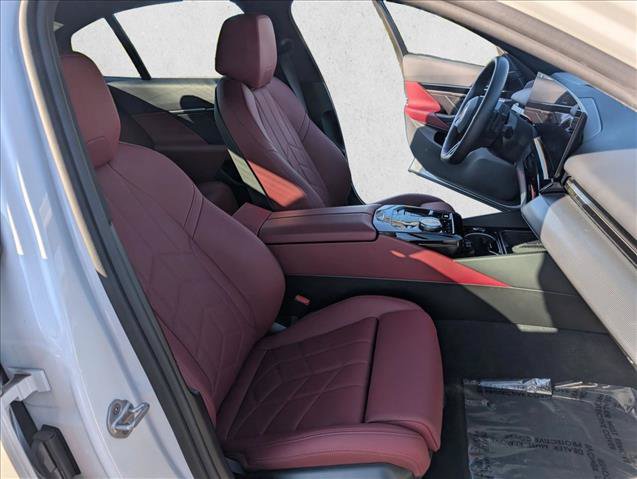 Used 2026 BMW 530i w/ M Sport Package RWD image 25