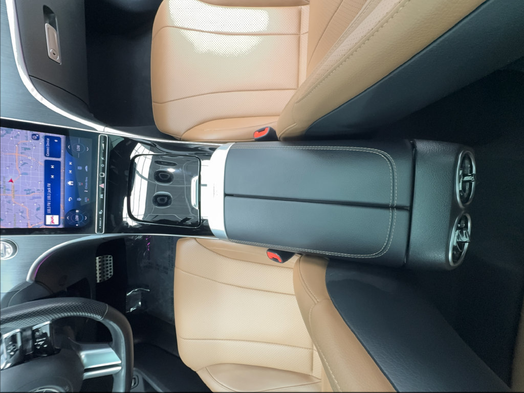 Used 2025 Mercedes-Benz CLE 300 4MATIC Coupe image 34