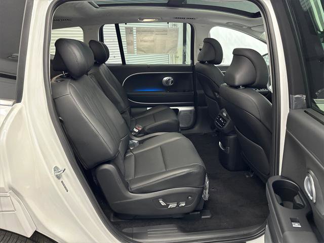 New 2026 Hyundai Ioniq 9 Calligraphy image 17