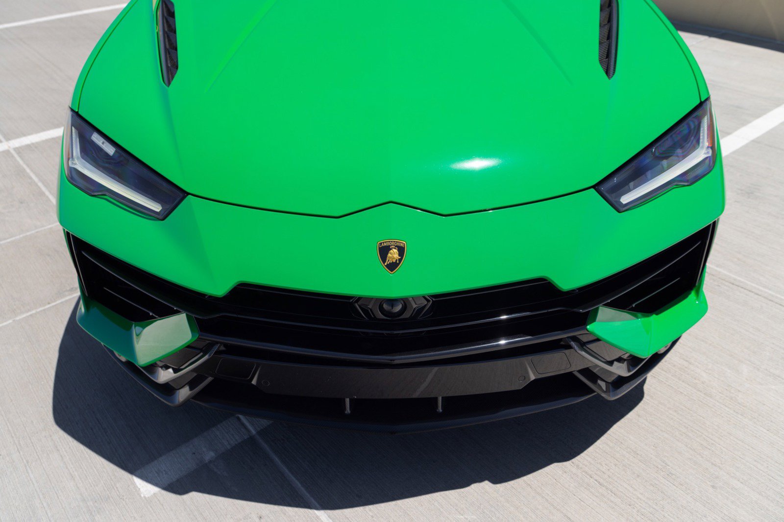 Used 2023 Lamborghini Urus Performante AWD/4WD image 18