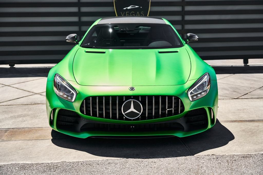 Used 2018 Mercedes-Benz AMG GT R image 23
