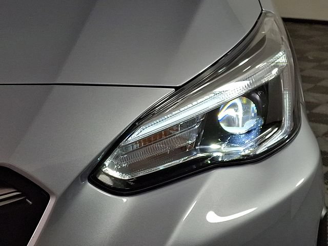 Certified 2023 Subaru Crosstrek 2.5i Limited w/ Moonroof Package AWD/4WD image 12