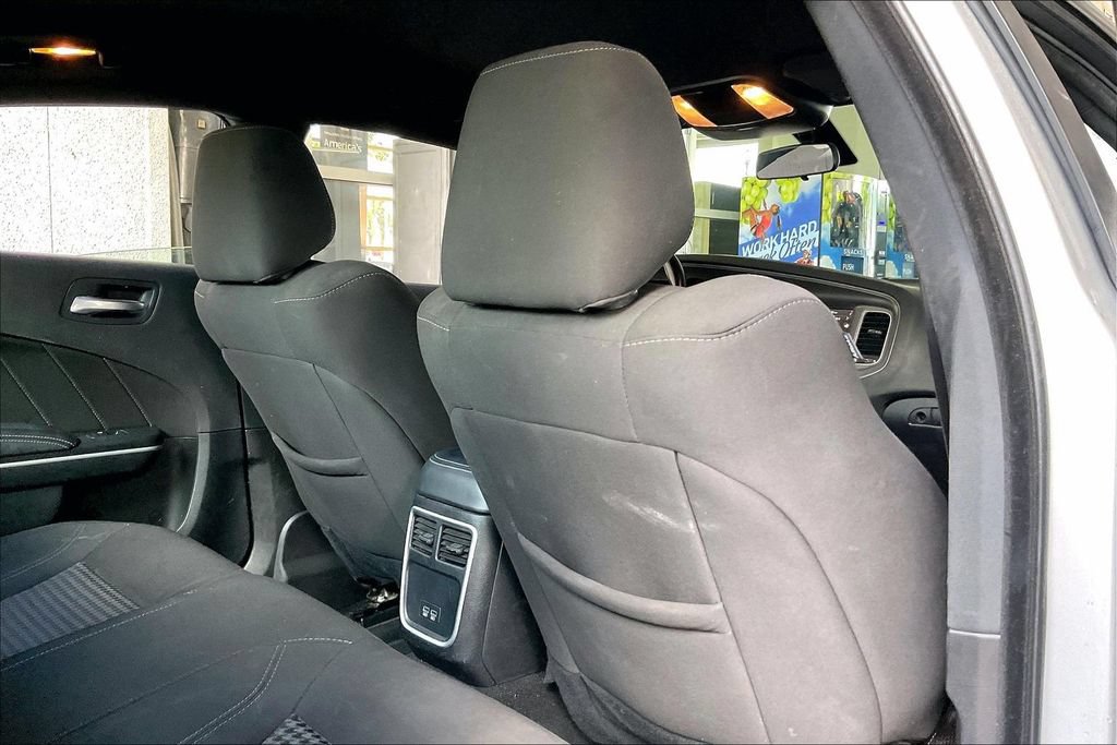 Used 2023 Dodge Charger SXT RWD image 18