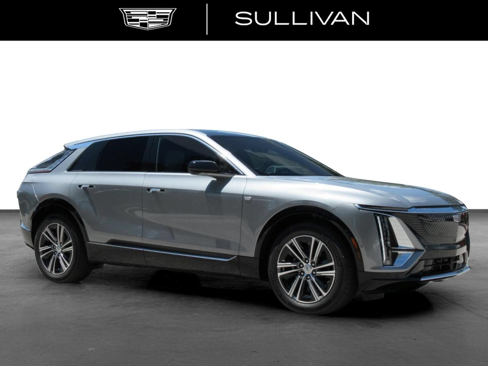 New 2026 Cadillac Lyriq Luxury RWD image 1