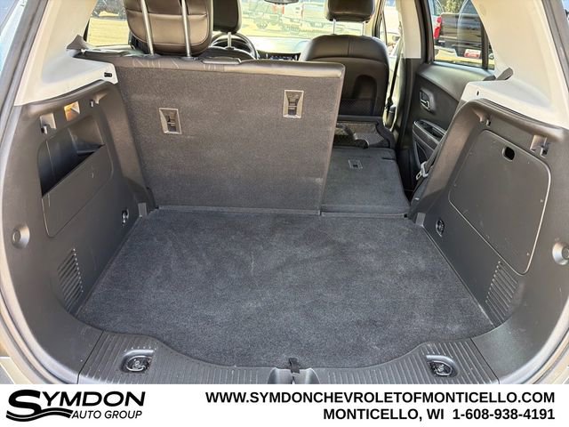 Used 2019 Chevrolet Trax LT w/ LT Convenience Package image 17