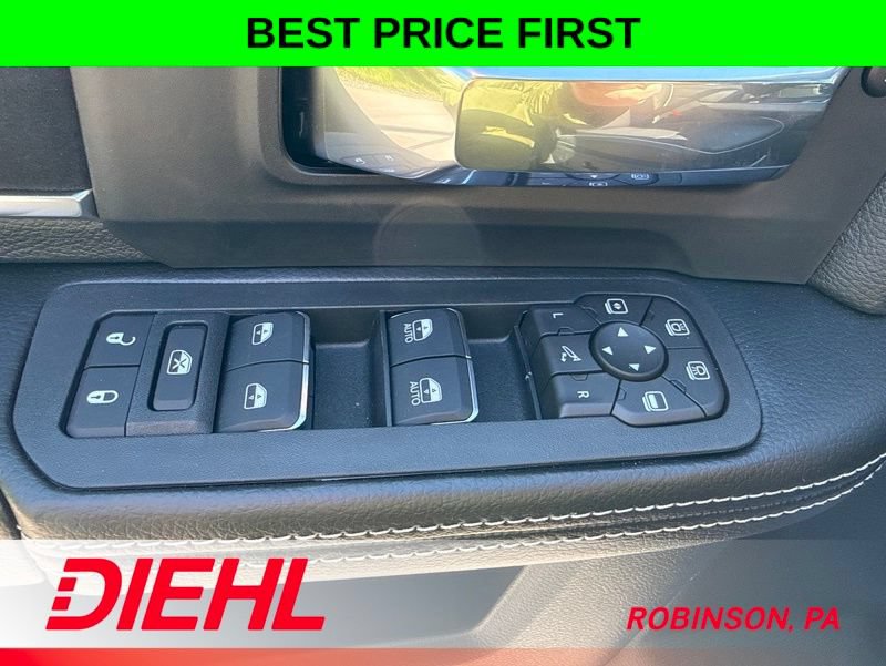 New 2026 RAM 3500 Laramie AWD/4WD image 25