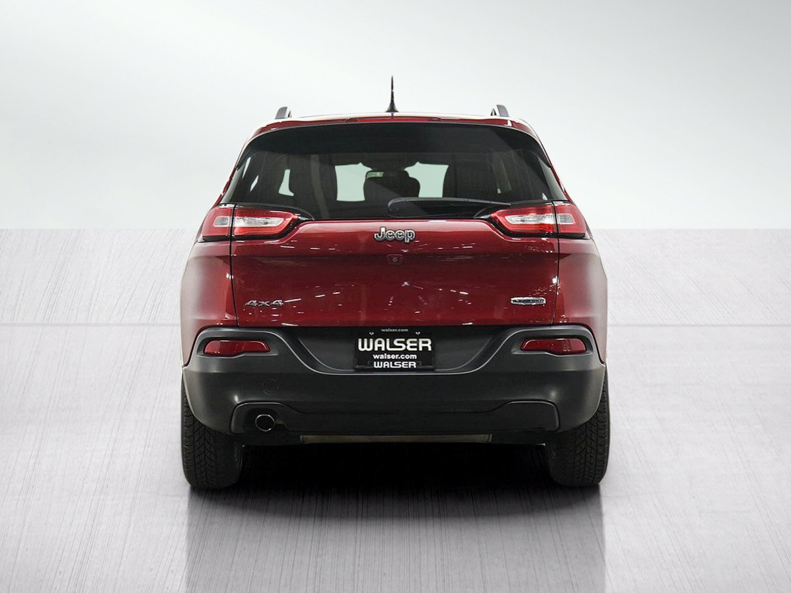 Used 2015 Jeep Cherokee Latitude AWD/4WD image 4