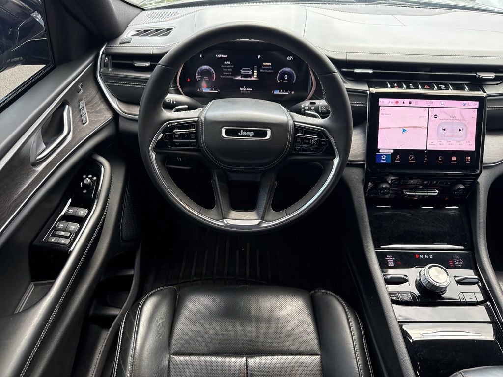 Used 2023 Jeep Grand Cherokee L Overland w/ Luxury Tech Group IV image 19