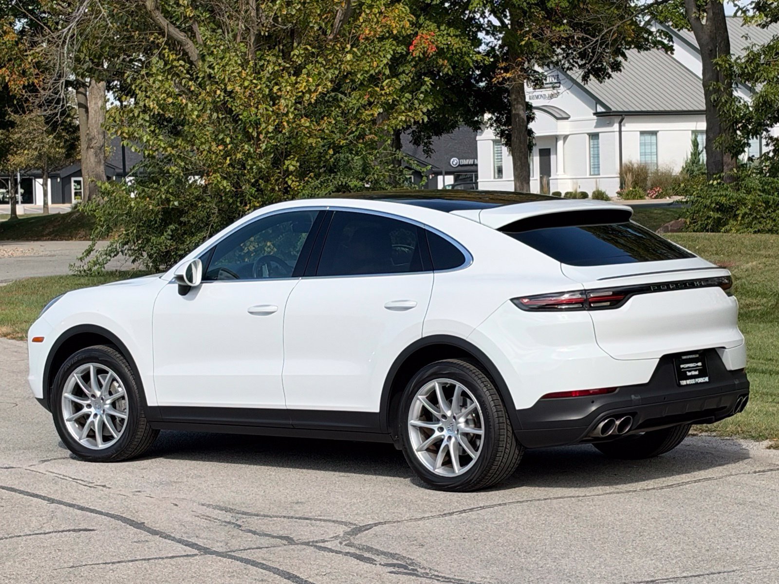 Certified 2021 Porsche Cayenne S AWD/4WD image 3