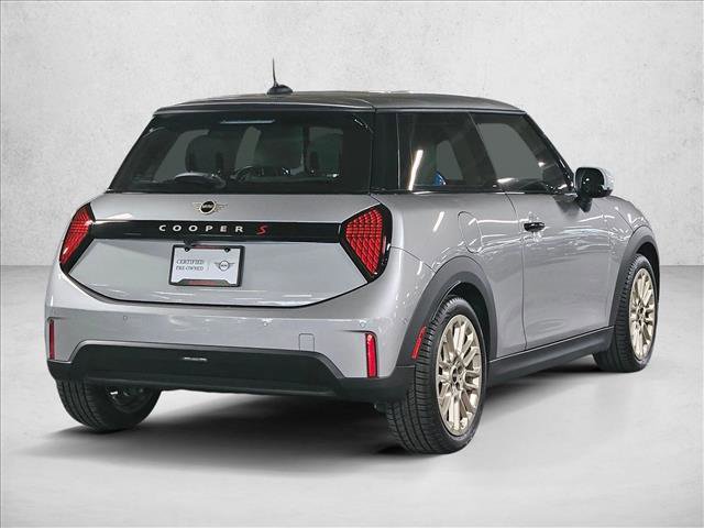 Certified 2025 MINI Cooper S image 5