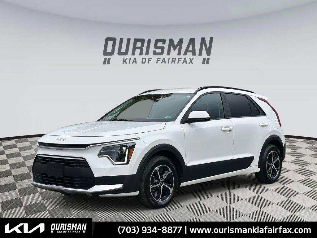 Used 2024 Kia Niro LX