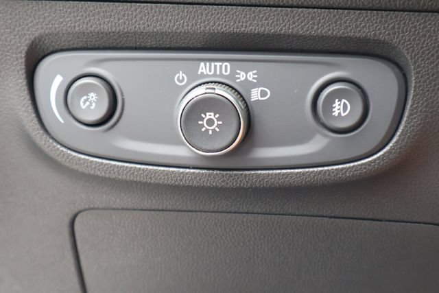Used 2021 Buick Encore GX Select FWD image 23