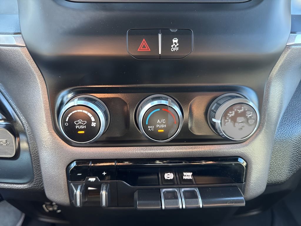 Used 2021 RAM 2500 Big Horn image 17