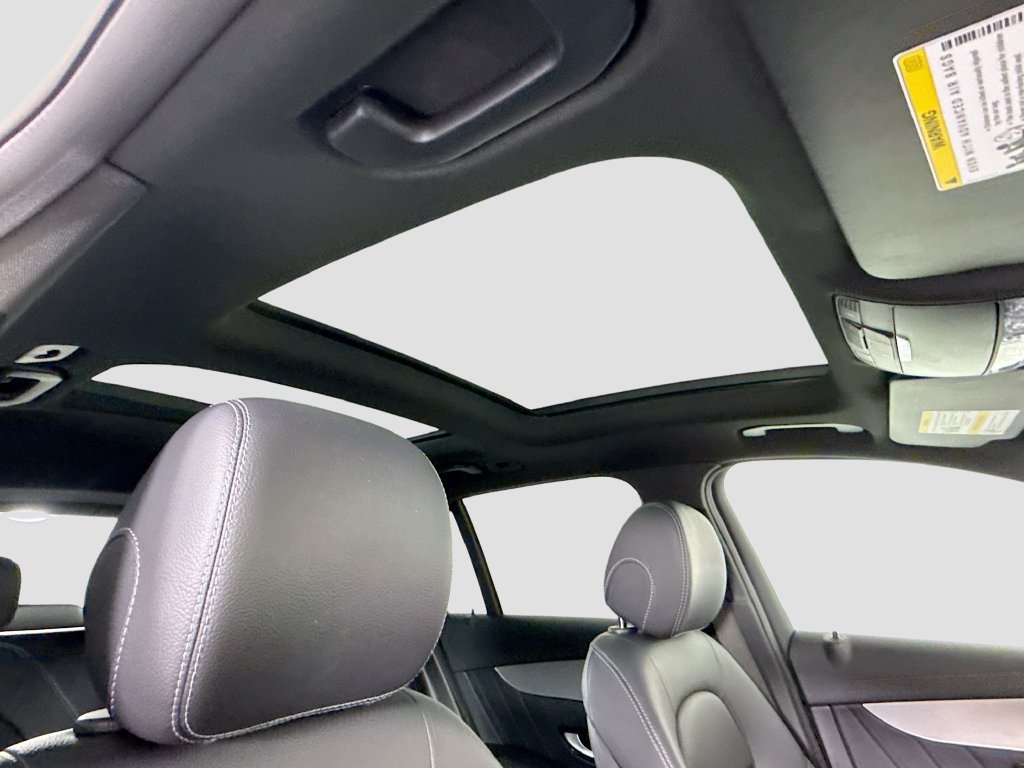 Used 2019 Mercedes-Benz GLC 300 image 18