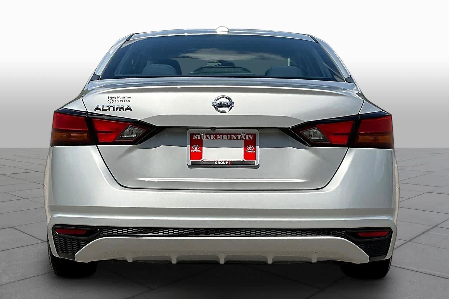 Used 2019 Nissan Altima 2.5 S FWD image 5