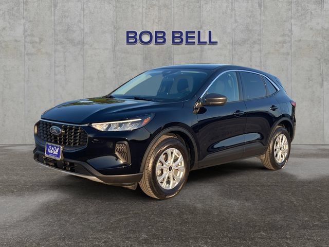 Certified 2023 Ford Escape Active AWD/4WD image 1