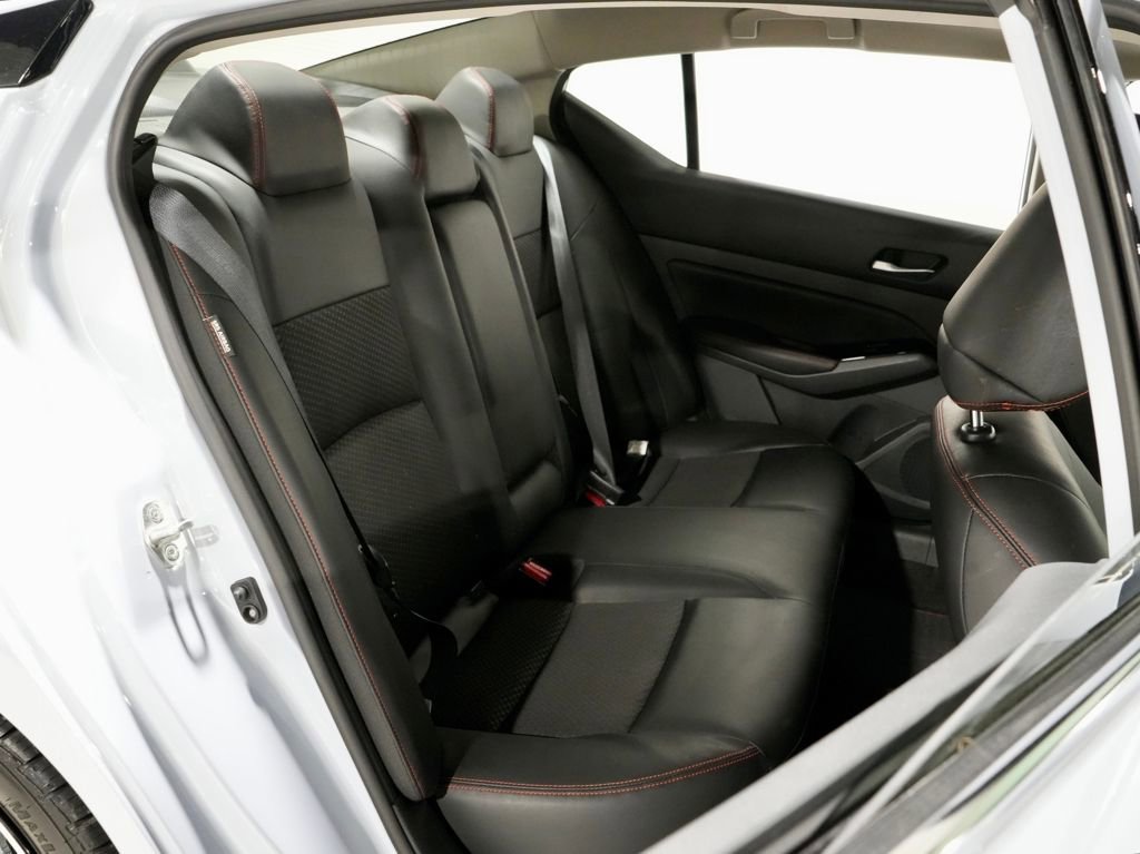 Used 2023 Nissan Altima 2.5 SR image 27