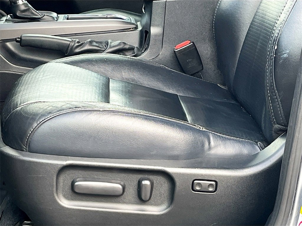 Used 2020 Toyota Tacoma TRD Sport w/ TRD Premium Sport Package image 18