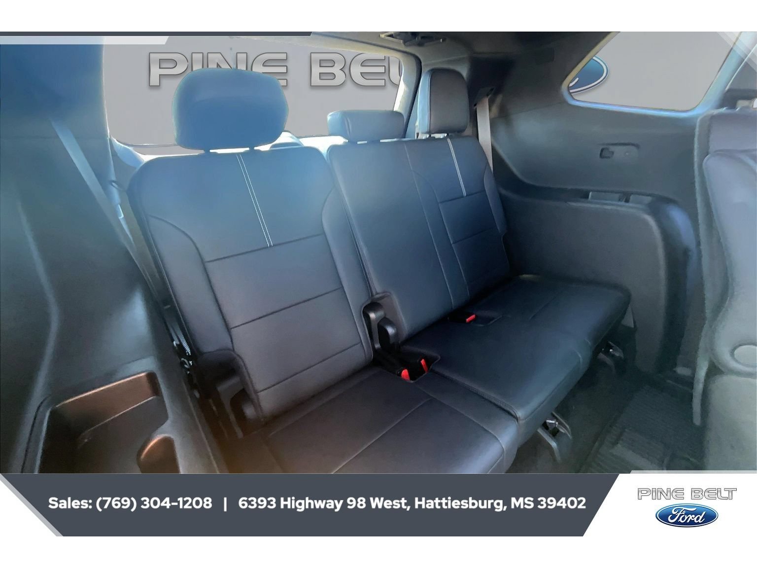 Used 2024 GMC Acadia Elevation w/ Black Edition FWD image 21