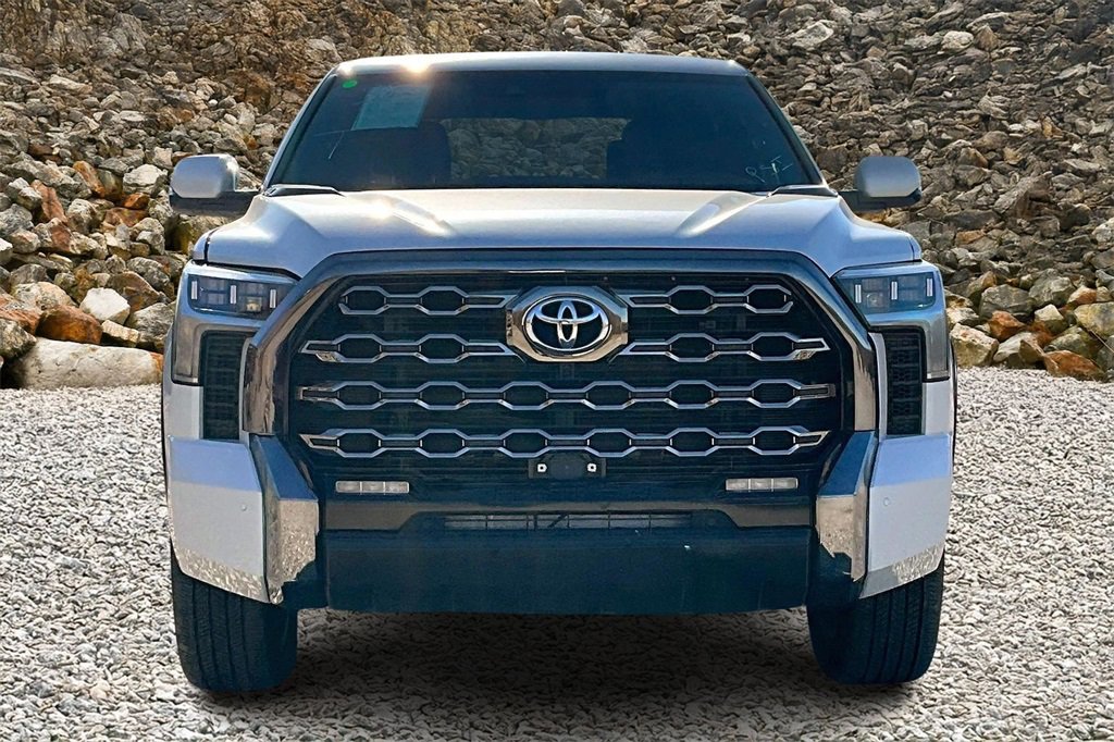 Used 2024 Toyota Tundra Platinum image 3