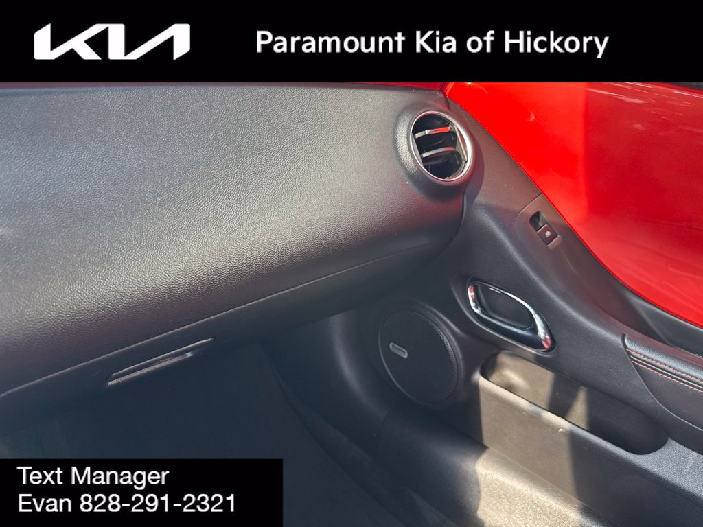 Used 2010 Chevrolet Camaro SS w/ RS Package RWD image 21