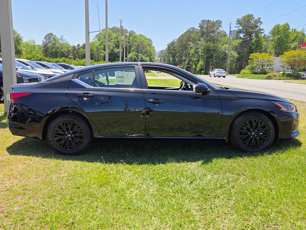 New 2026 Nissan Altima 2.5 SV FWD image 13