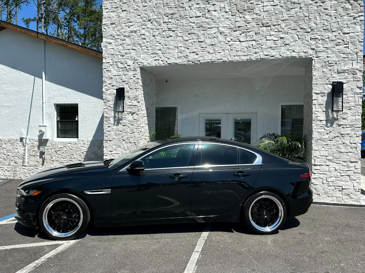 Used 2020 Jaguar XE S image 2