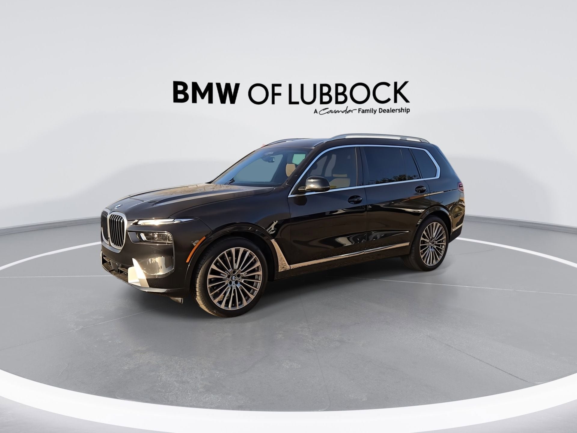 Certified 2026 BMW X7 xDrive40i w/ Executive Package image 4