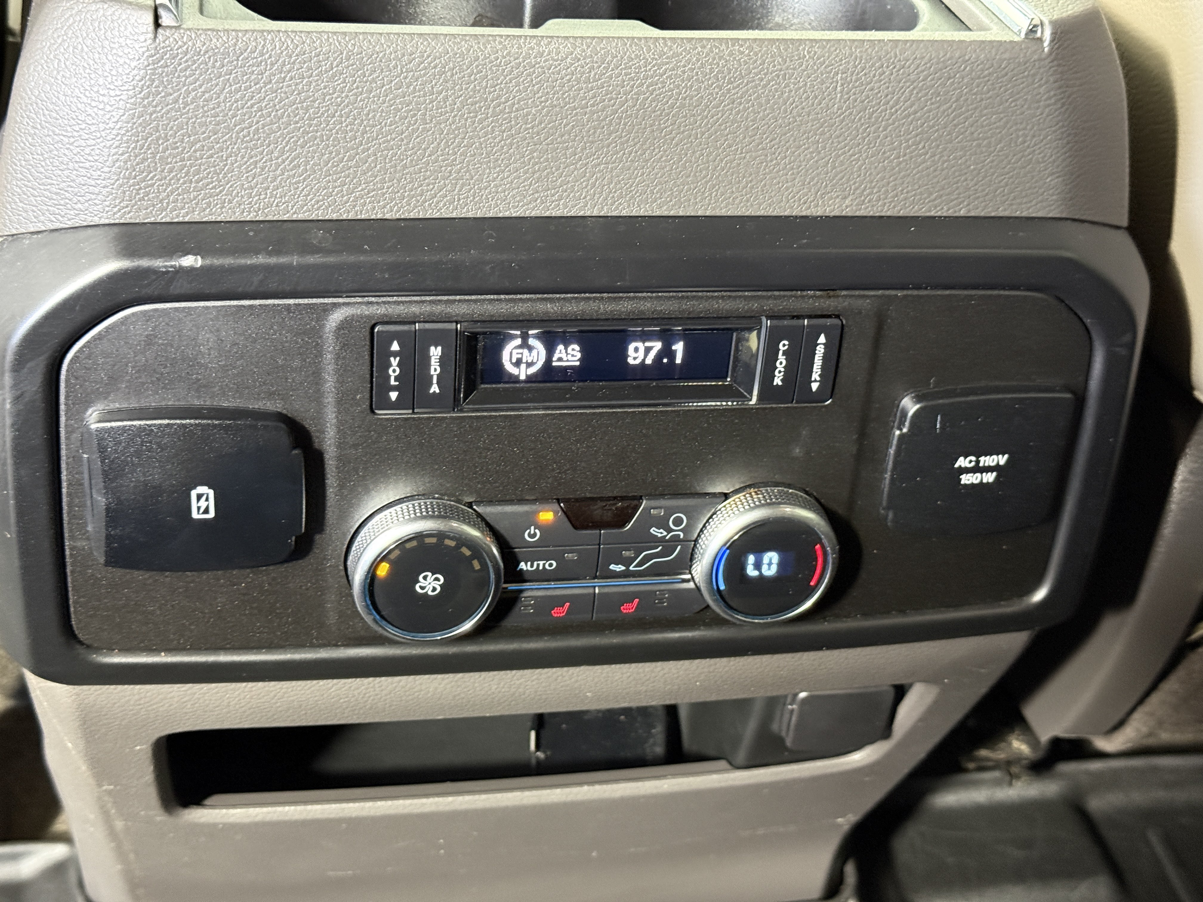 Certified 2018 Ford Expedition Max Limited RWD image 14