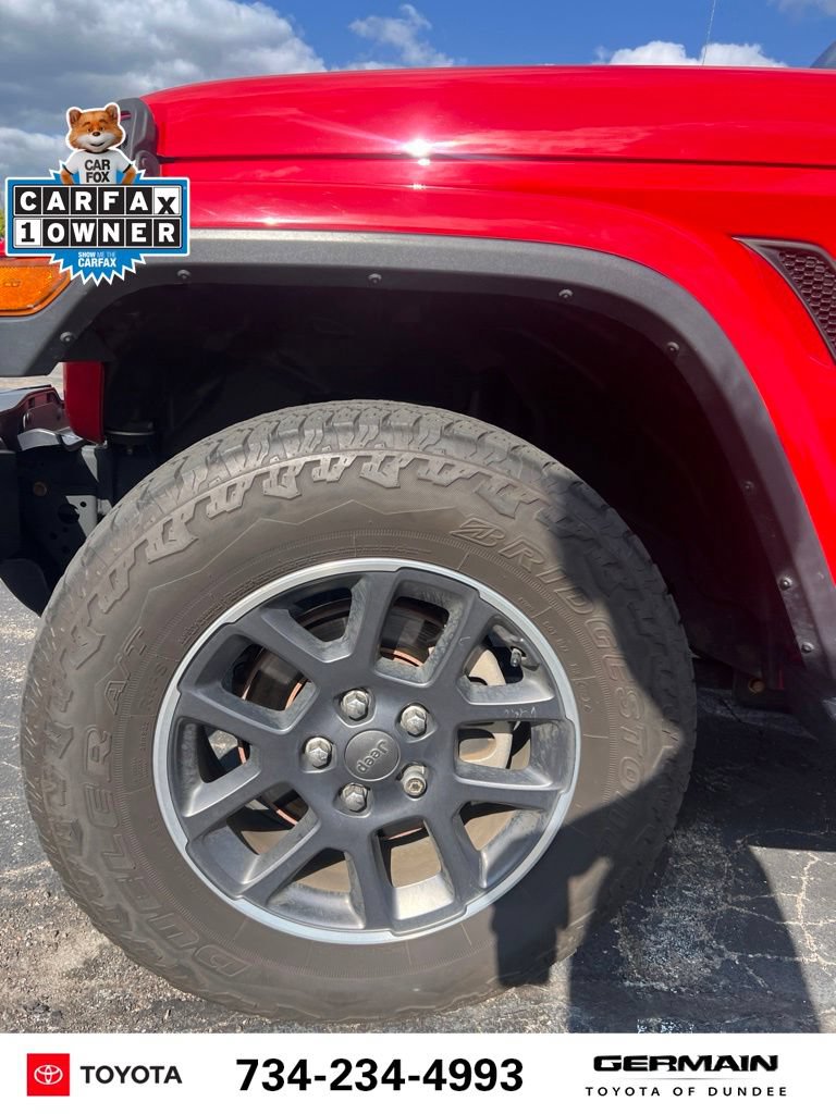 Used 2020 Jeep Gladiator Overland AWD/4WD image 12