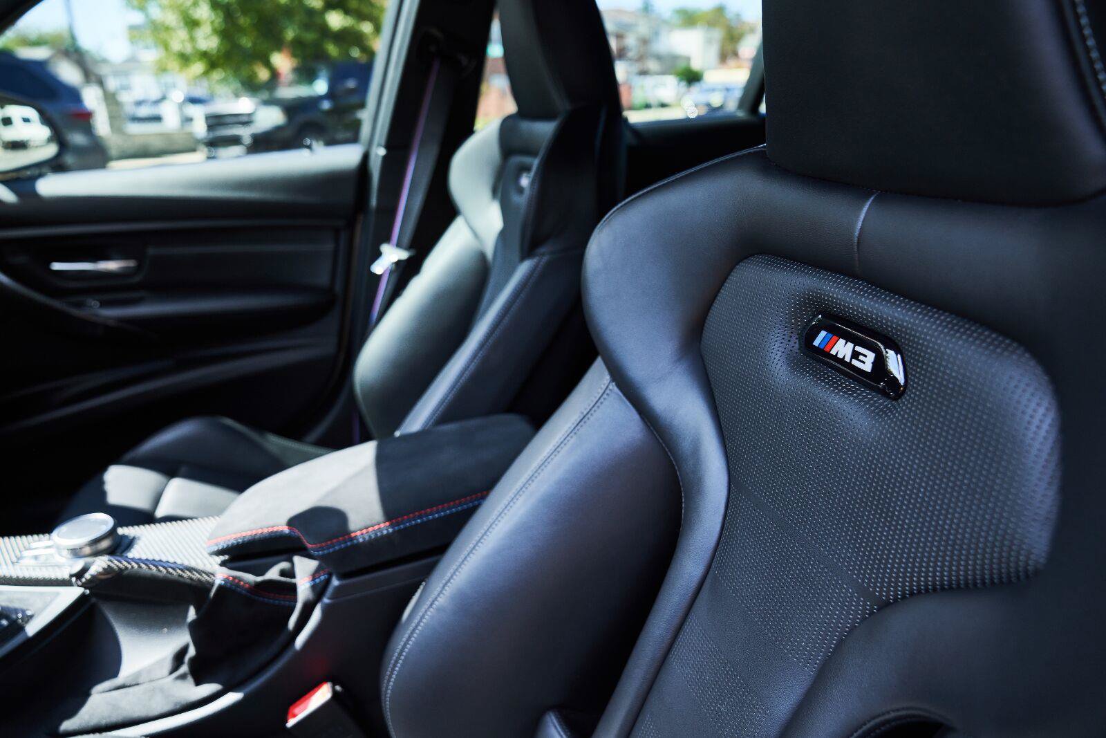 Used 2018 BMW M3 RWD image 75