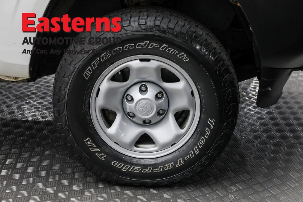 Used 2021 Toyota Tacoma SR image 30