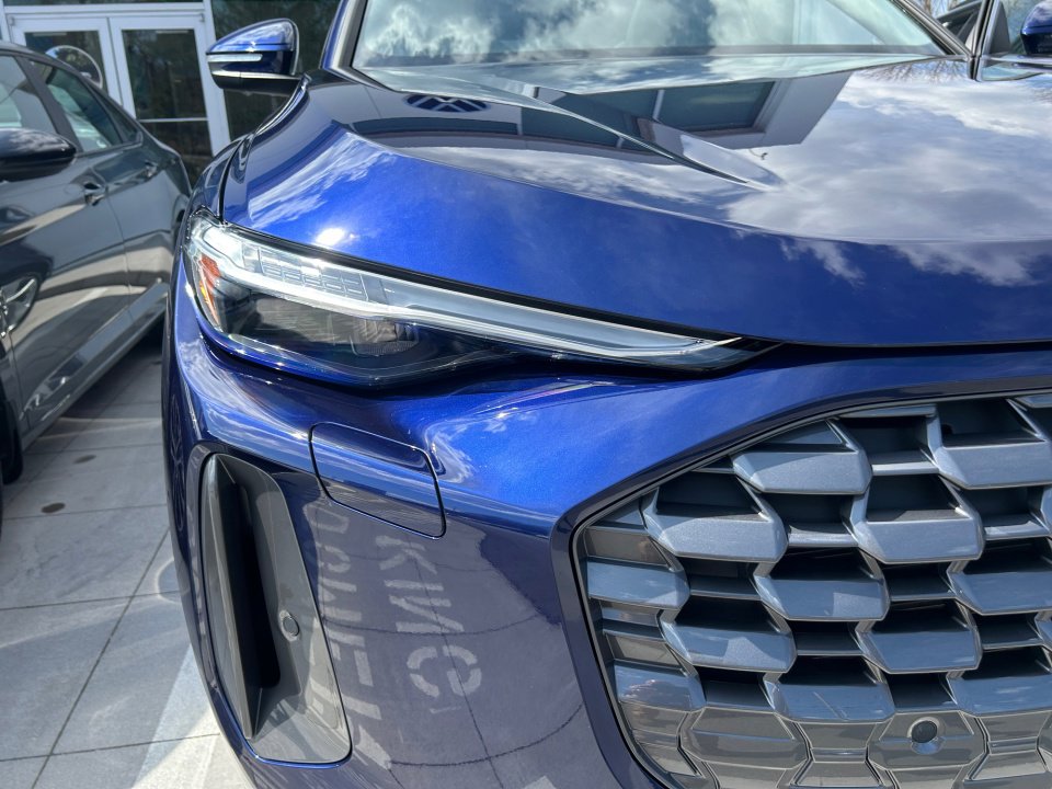 Certified 2025 Audi Q5 Premium Plus w/ Premium Plus image 26