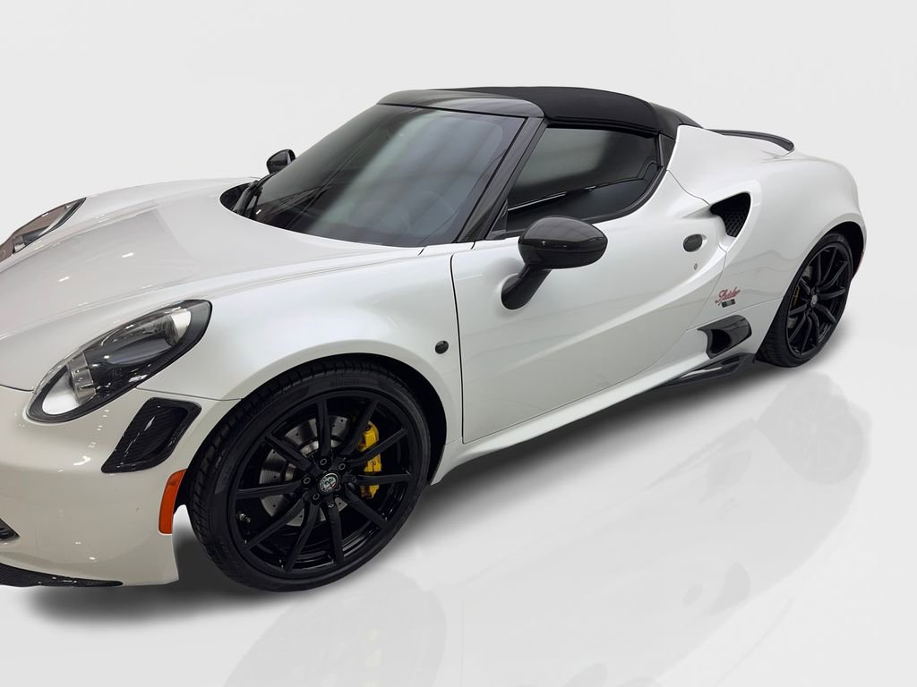 Used 2018 Alfa Romeo 4C Spider RWD image 11