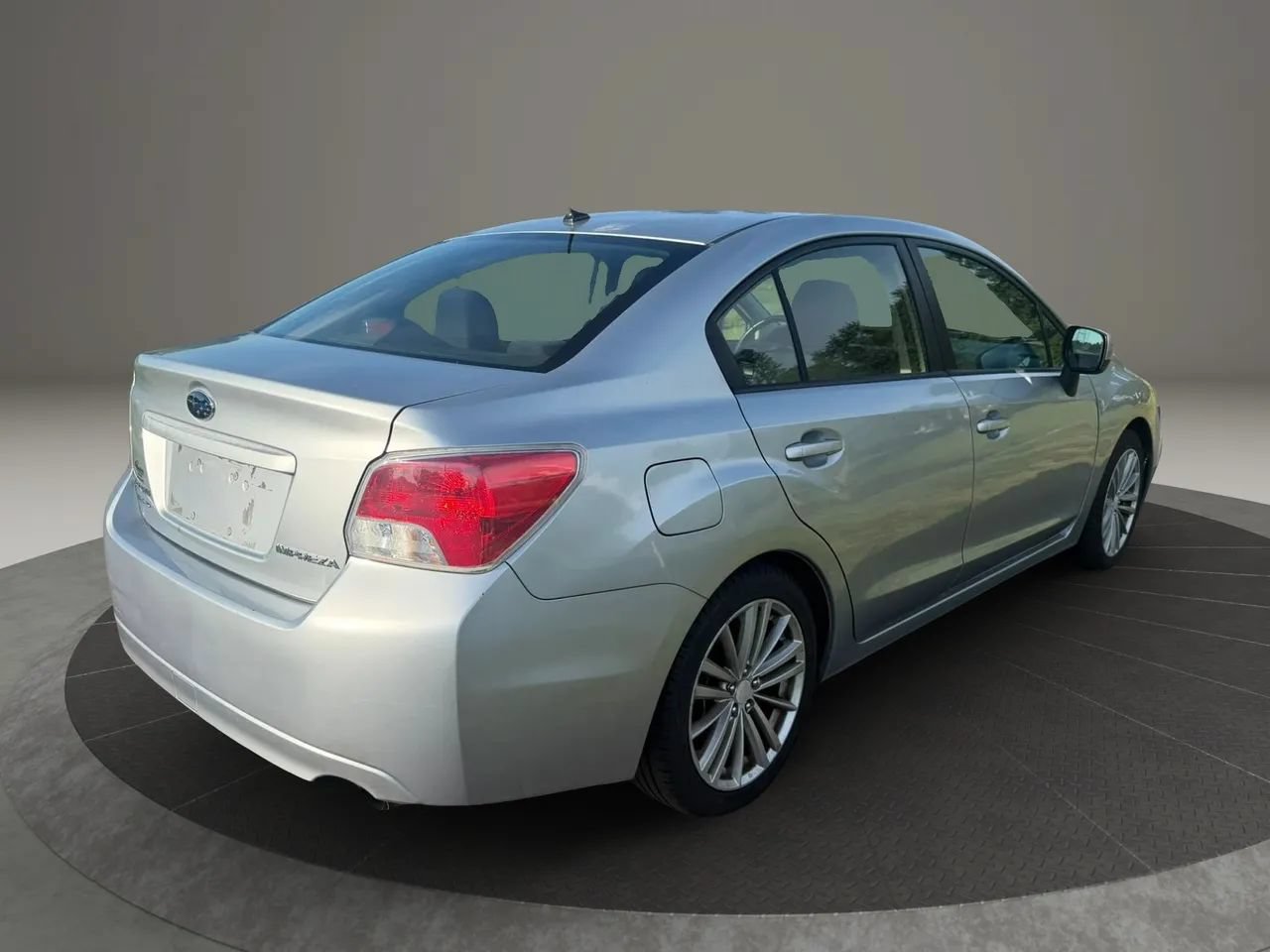 Used 2012 Subaru Impreza 2.0i Premium AWD/4WD image 4