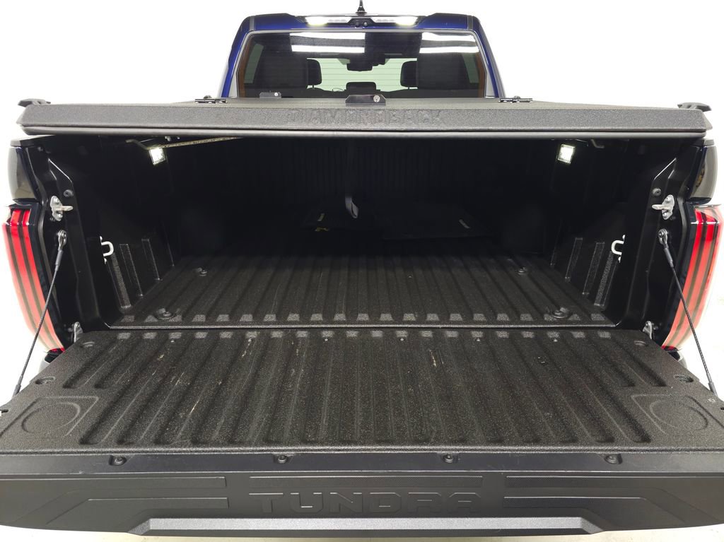 Used 2023 Toyota Tundra Platinum AWD/4WD image 9