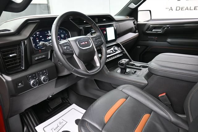Used 2025 GMC Sierra 1500 AT4 w/ AT4 Premium Package AWD/4WD image 18