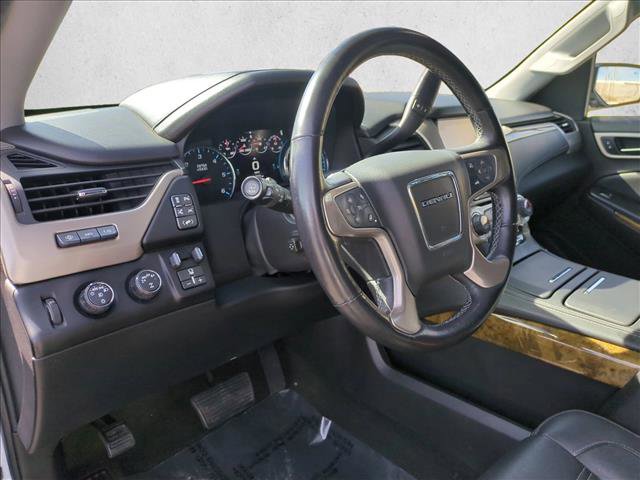 Used 2017 GMC Yukon Denali w/ Open Road Package image 10