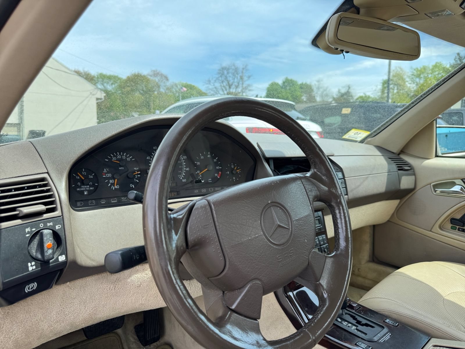 Used 1997 Mercedes-Benz SL 320 image 11