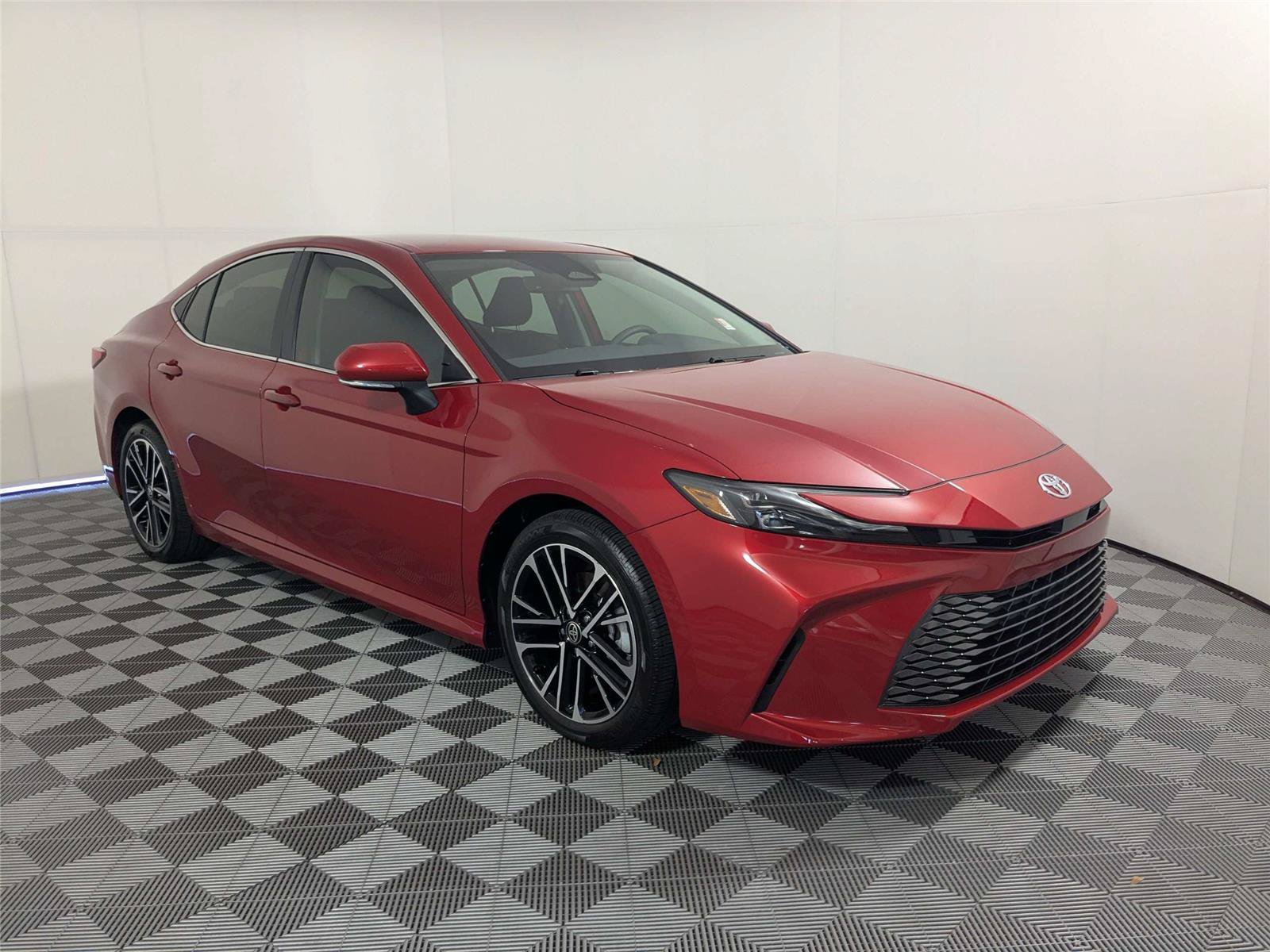 Certified 2026 Toyota Camry XLE FWD image 4