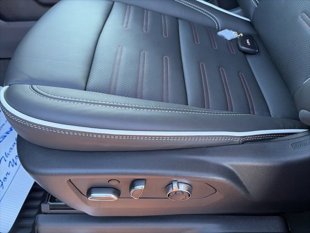 New 2026 GMC Sierra 1500 AT4X image 18