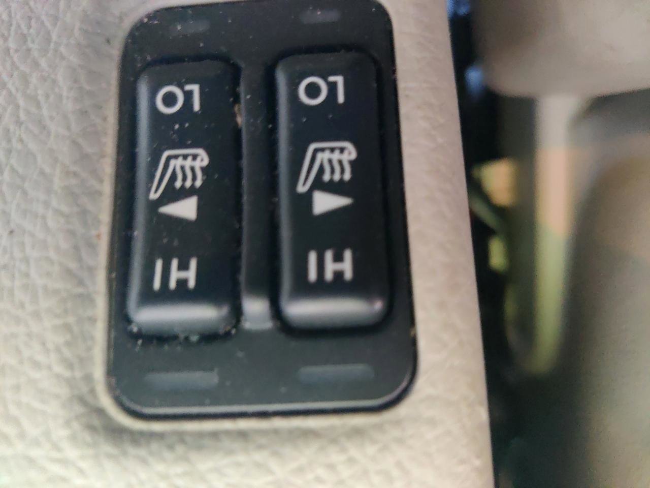 Used 2012 Subaru Impreza 2.0i Limited image 11