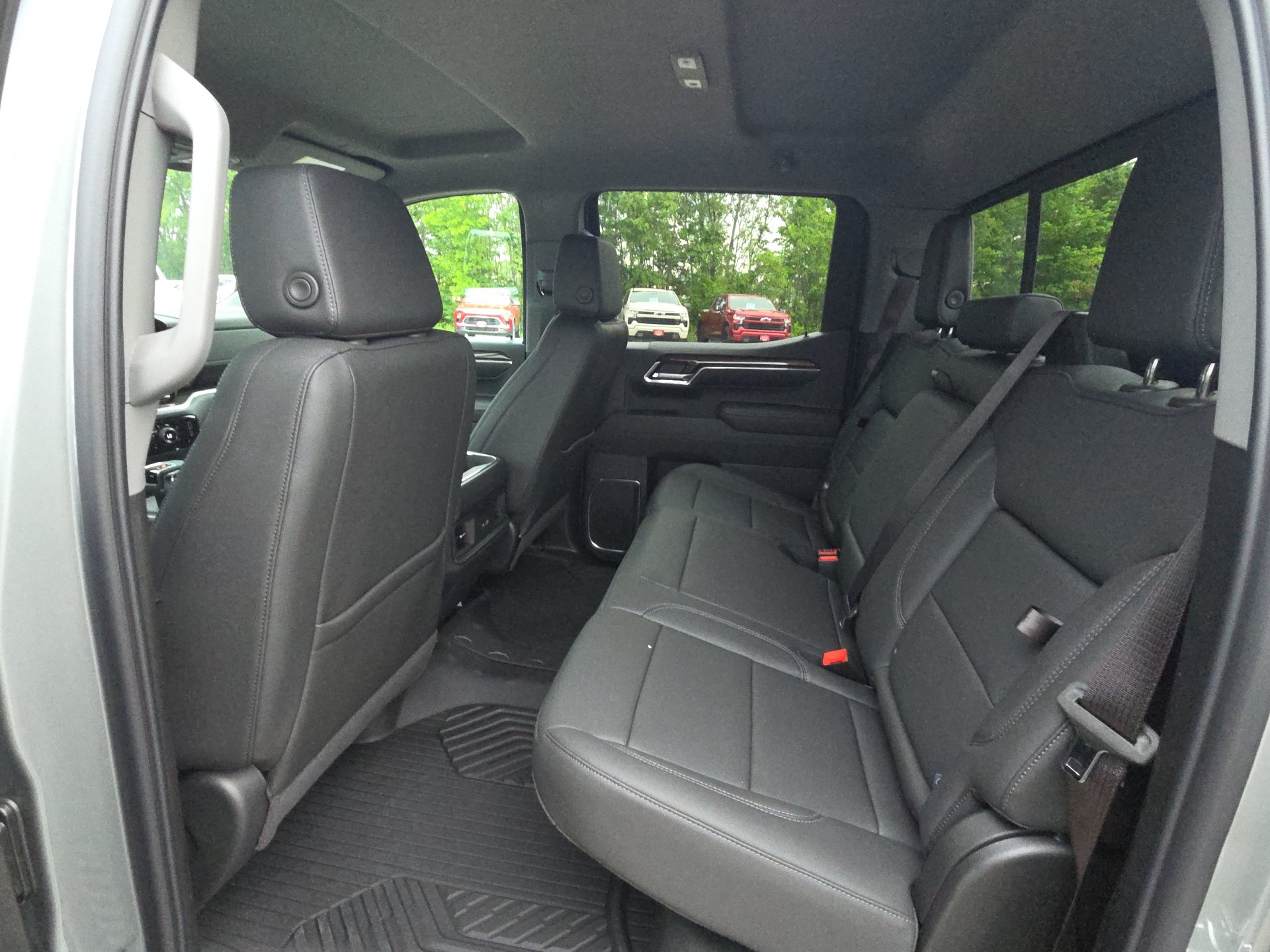 New 2026 Chevrolet Silverado 1500 RST w/ Convenience Package II AWD/4WD image 29