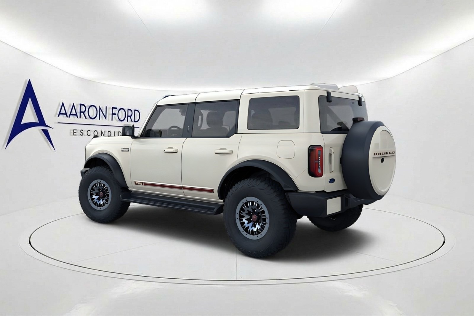 New 2026 Ford Bronco Outer Banks w/ Sasquatch Package AWD/4WD image 4